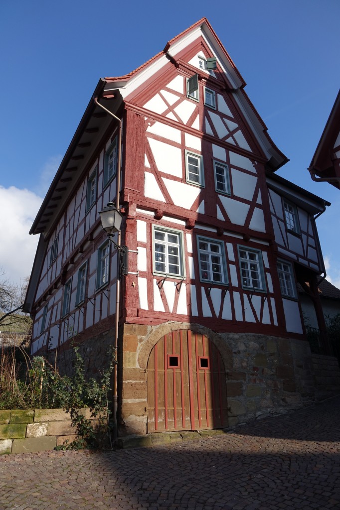 Fachwerkhaus Hauptstr. 4 in Strmpfelbach bei Weinstadt (18.01.2015)