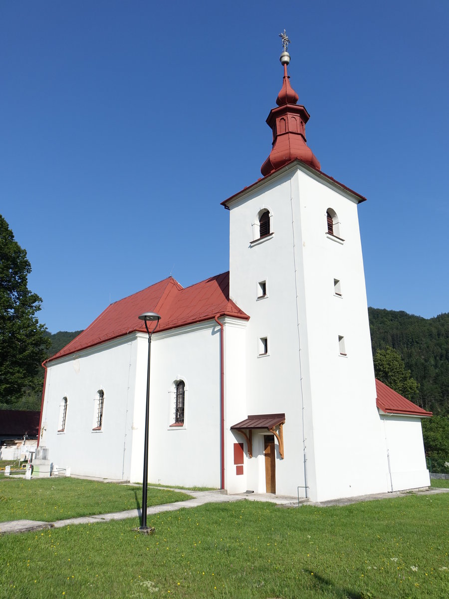 Fackov / Fatschenhau, Pfarrkirche St. Nikolaus, erbaut im 17. Jahrhundert (06.08.2020)