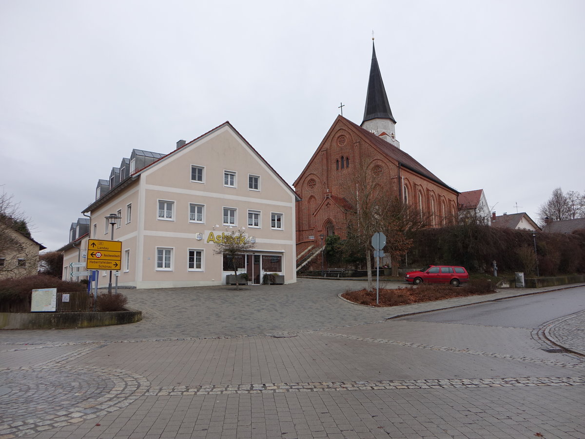 Falkenberg, neugotische St. Laurentius Kirche, erbaut 1857 (25.12.2016)