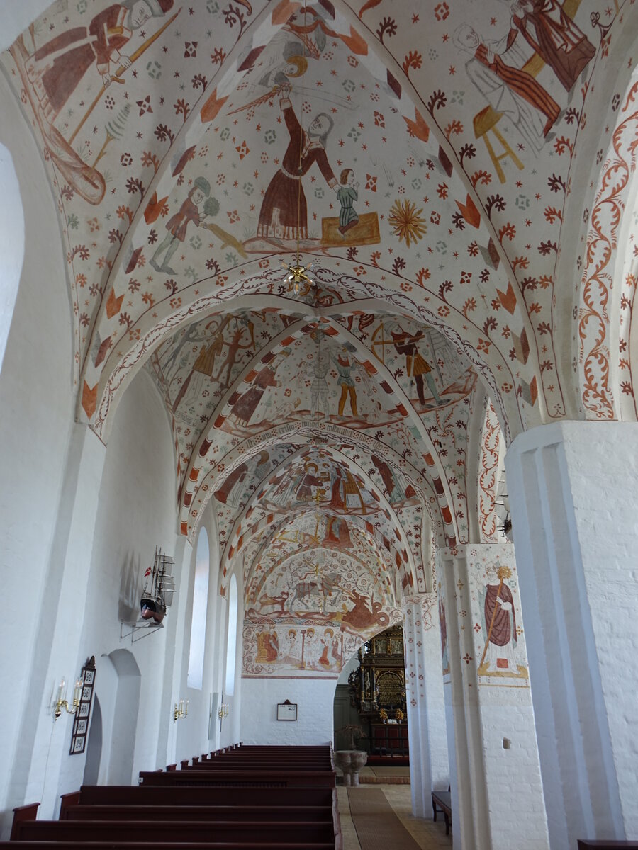 Fanefjord, gotische Kalkmalereien von 1350 in der evangelischen Kirche (19.07.2021)
