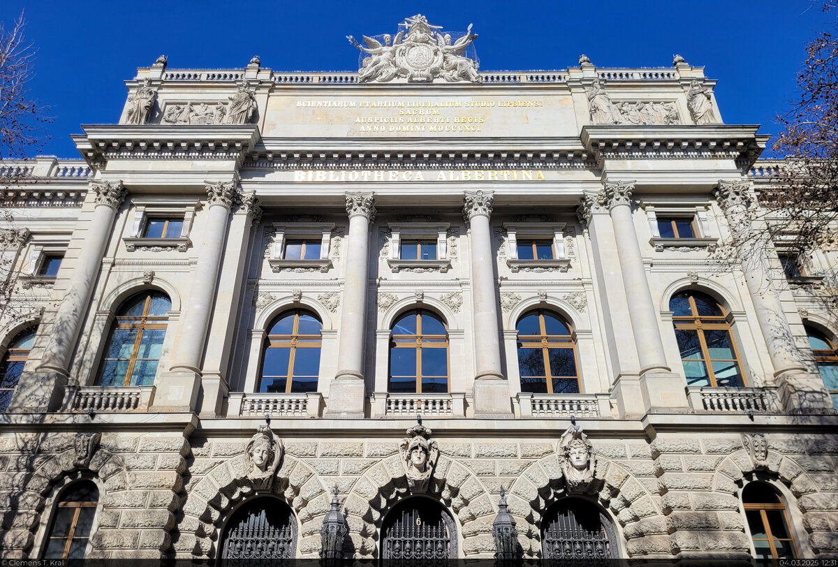 Fassade der  Bibliotheca Albertina  – das zum Ende des 19. Jahrhunderts entstandene Hauptgeb�ude der Universit�tsbibliothek Leipzig.

🕓 4.3.2025 | 12:31 Uhr