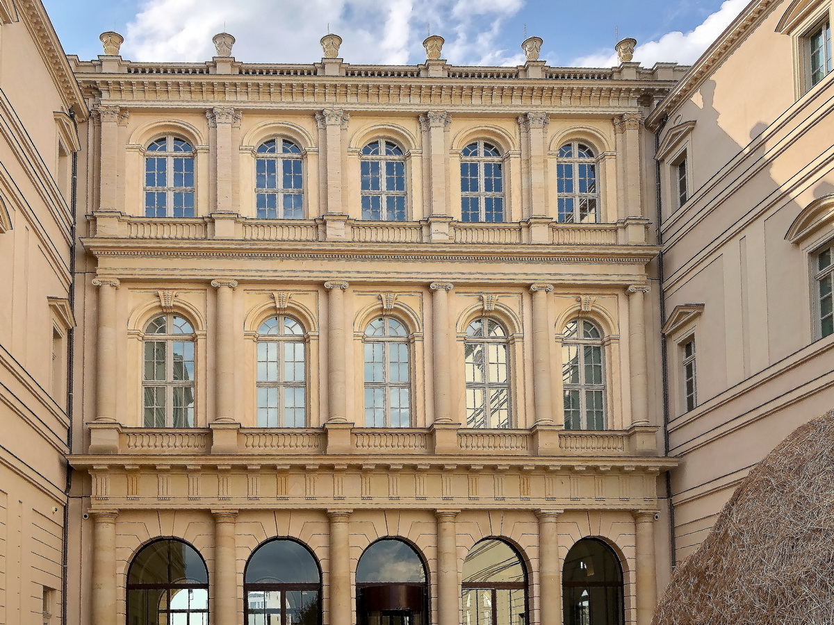 Fassade im Innenhof des Barberini Museum in Potsdam am 02. Juli 2020.