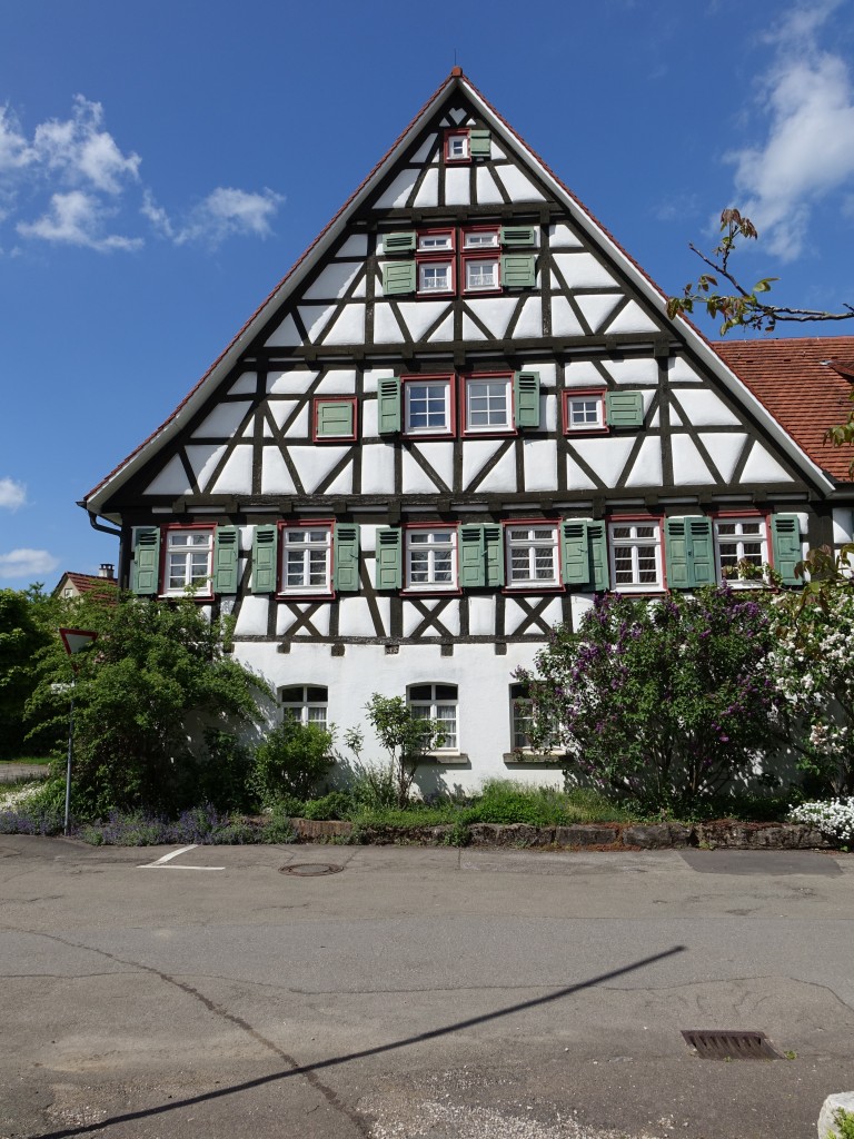 Faurndau, Fachwerkhaus in der Friedhofstrae (10.05.2015)