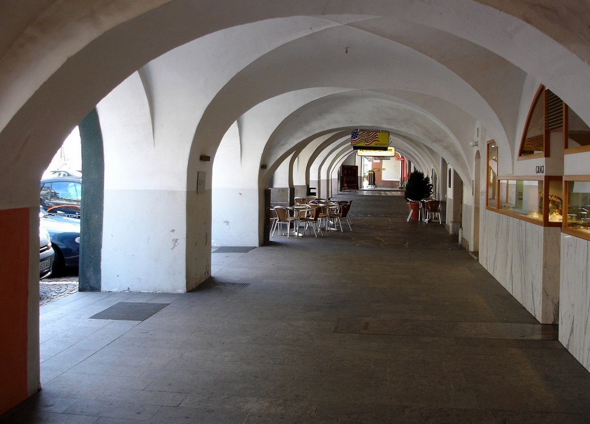 Feldkirch, Arkadengnge am Marktplatz, Okt.2004