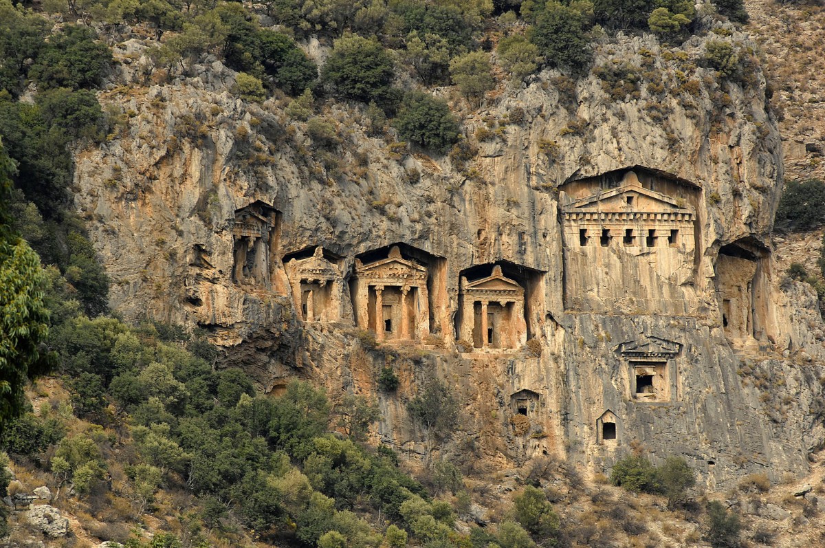 Felsengrber bei Dalyan. Aufnahme: Oktober 2010.