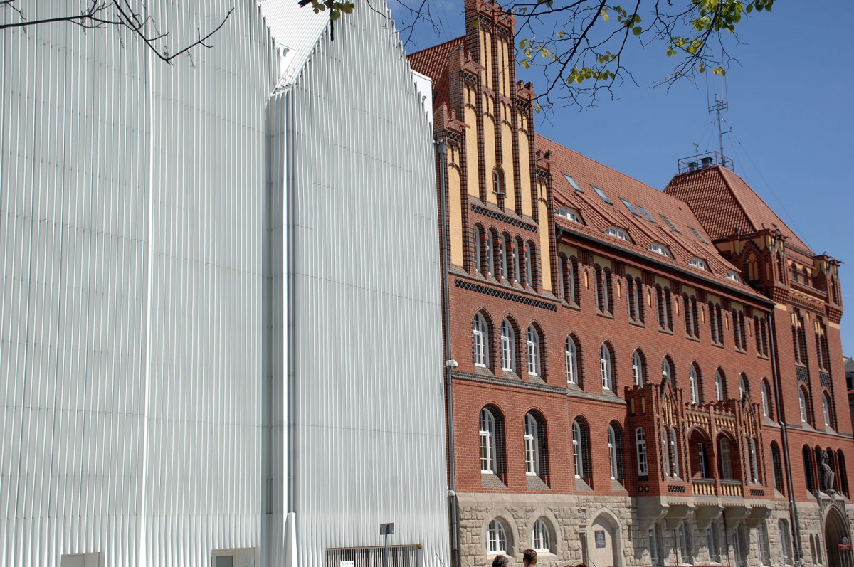 Filharmonia Szczecińska - Stettiner Filharmonie

Aufnahmedatum: 28. Mai 2015.