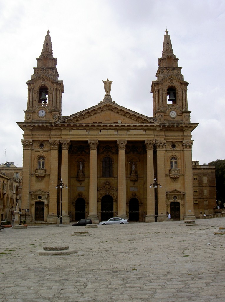 Floriana, St. Publius Kirche, erbaut von 1733 bis 1776, erweitert 1844 unter Architekt Pawl Attard (23.03.2014) 