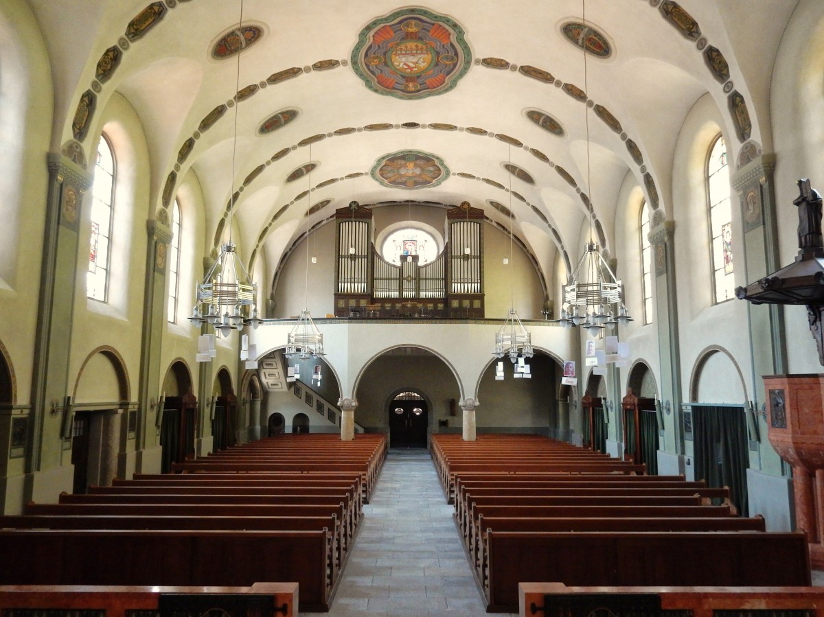 Flüelen, Pfarrkirche Herz Jesu (Baujahr 1910-1912), Orgelempore - 22.04.2015