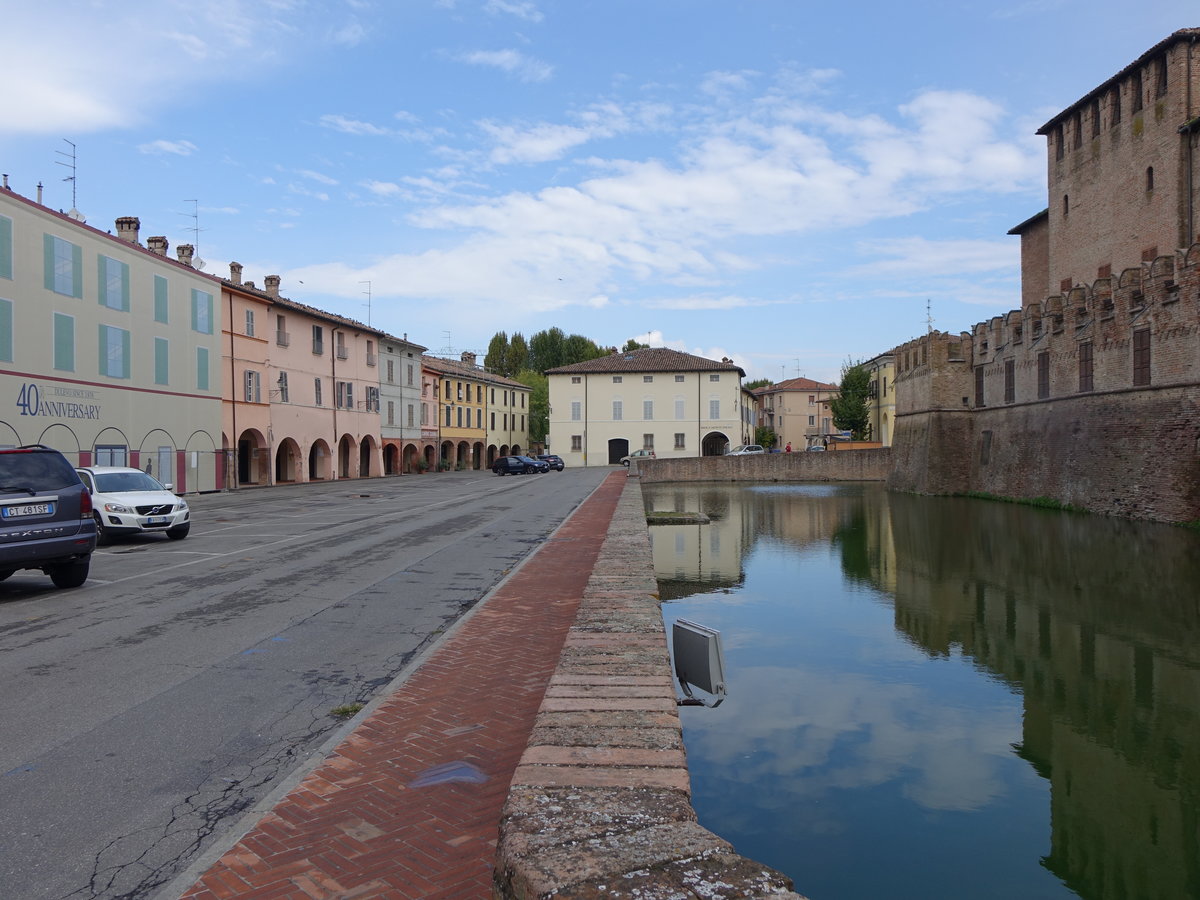 Fontanellato, Piazza Don Giancarlo Reverberi (10.10.2016)