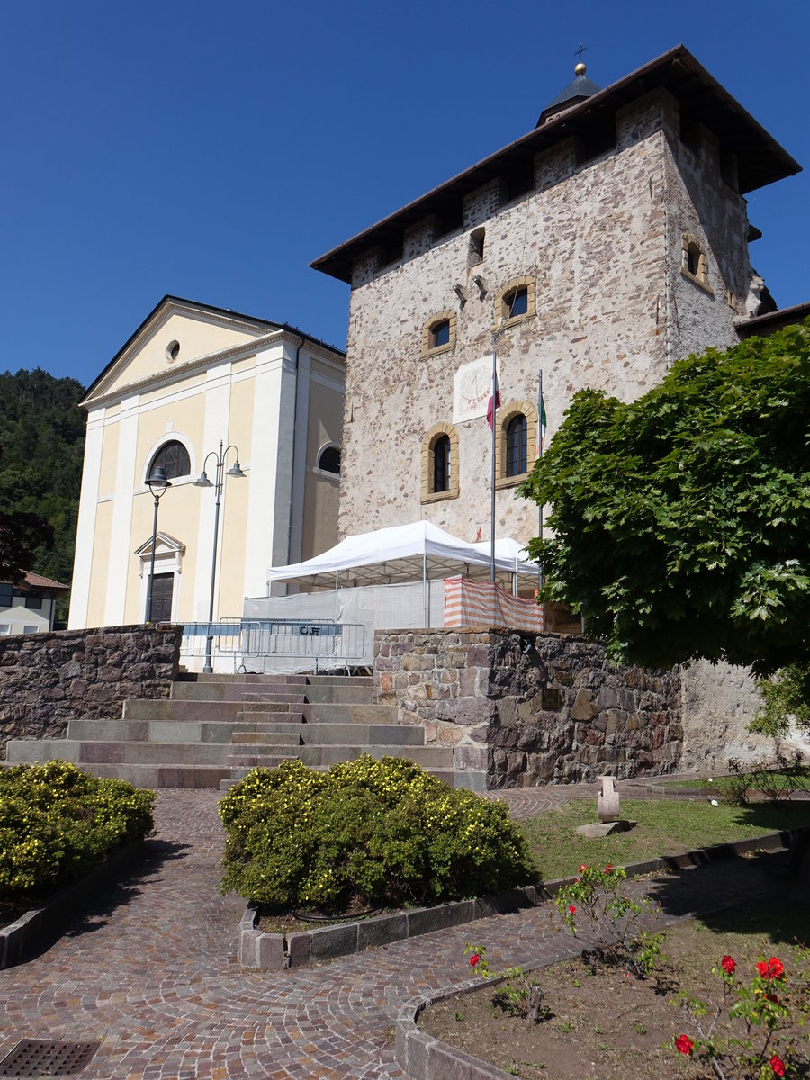 Fornace, Pfarrkirche San Martino und Castello Roccabruna (16.09.2019)