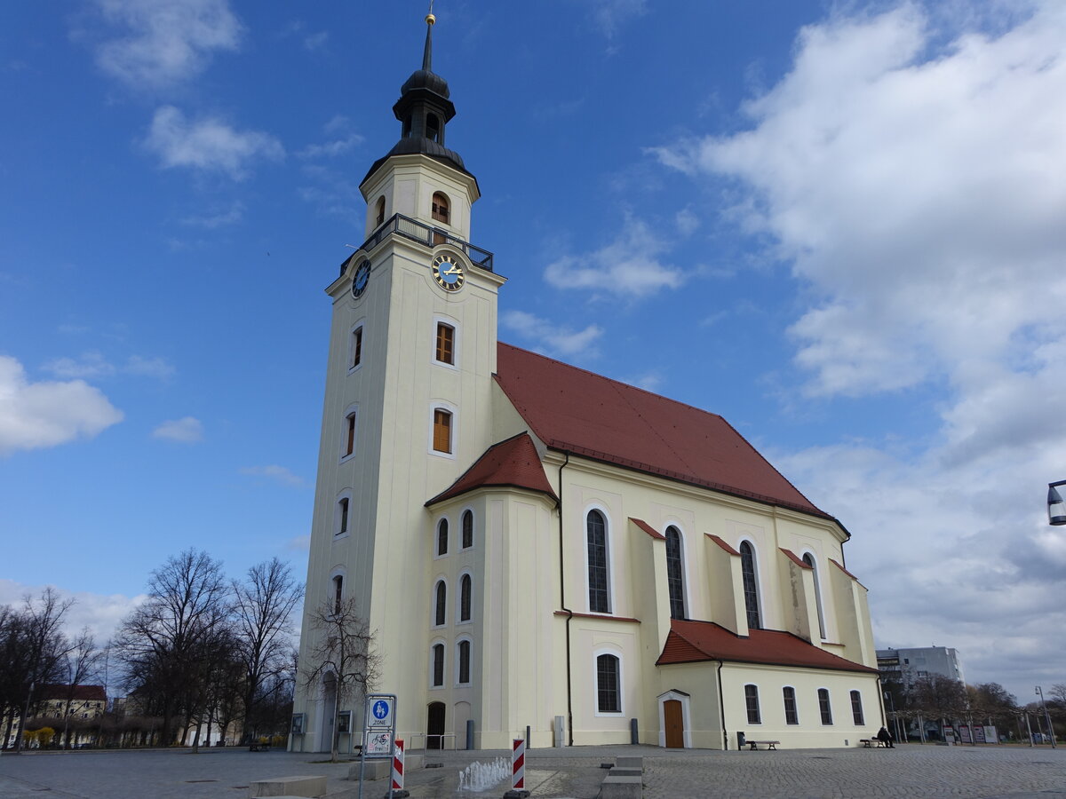 Forst, evangelische St. Nicolai Kirche, erbaut bis 1516, Westturm erbaut 1570 (03.04.2026)