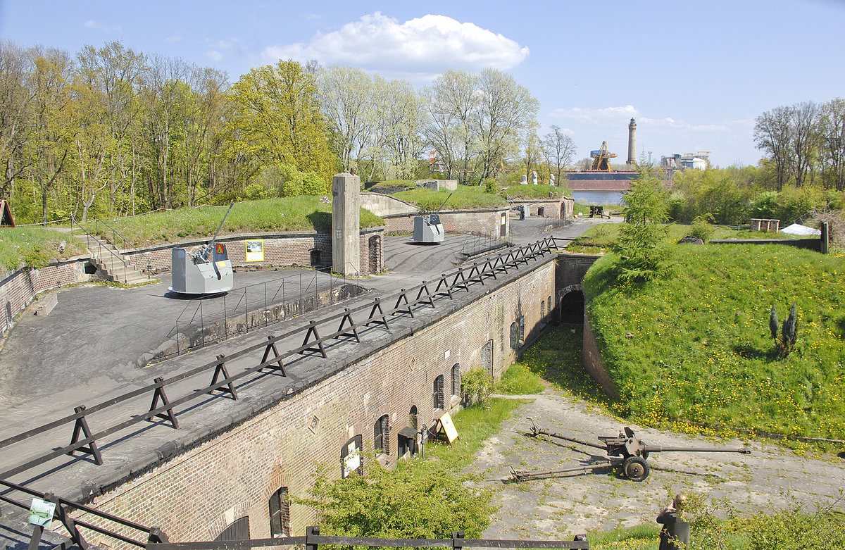 Fort Zachodni (Swinemnde Westfort – Werk IV) in Świnoujście. Aufnahme: 6. Mai 2016.