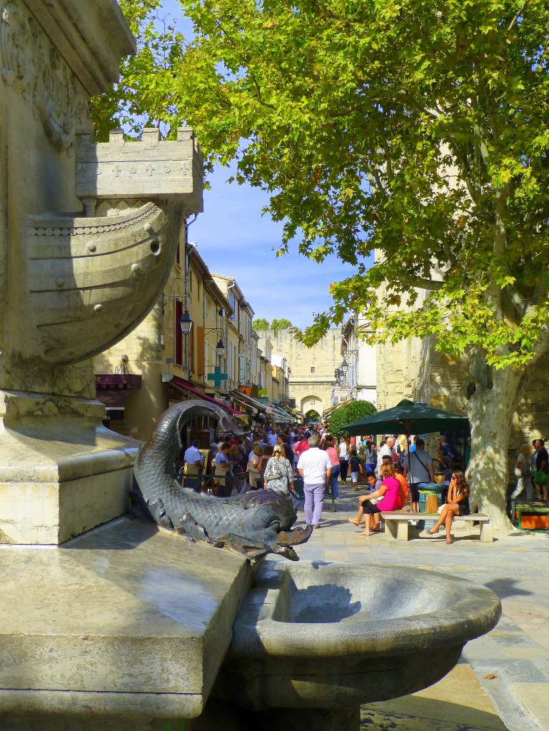 Frankreich, Languedoc, Gard, Aigues-Mortes, Blick auf die Altstadt. 08.09.2013