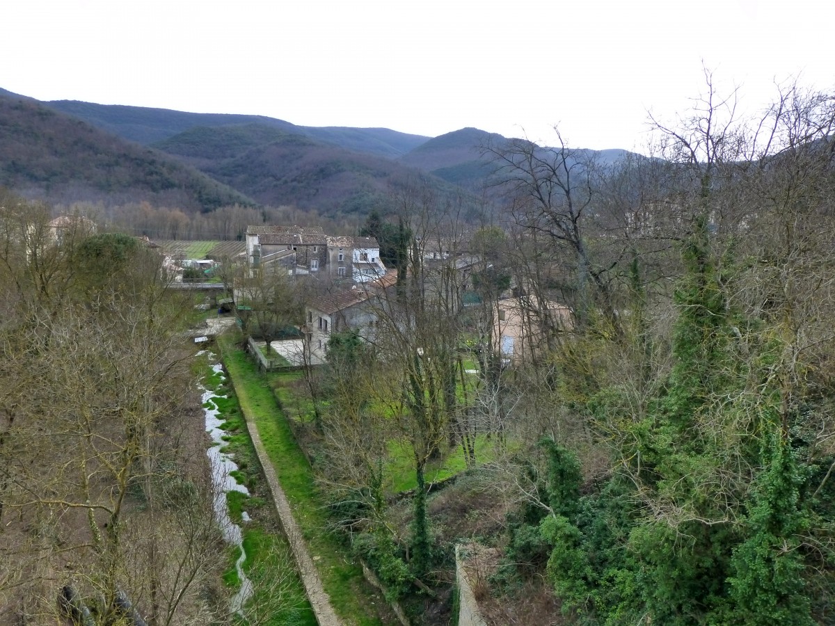 Frankreich, Languedoc, Hrault, Le Poujol-sur-Orb am  Passa Pas  Radweg vom Haut-Languedoc bis in den Tarn. 09.02.2014