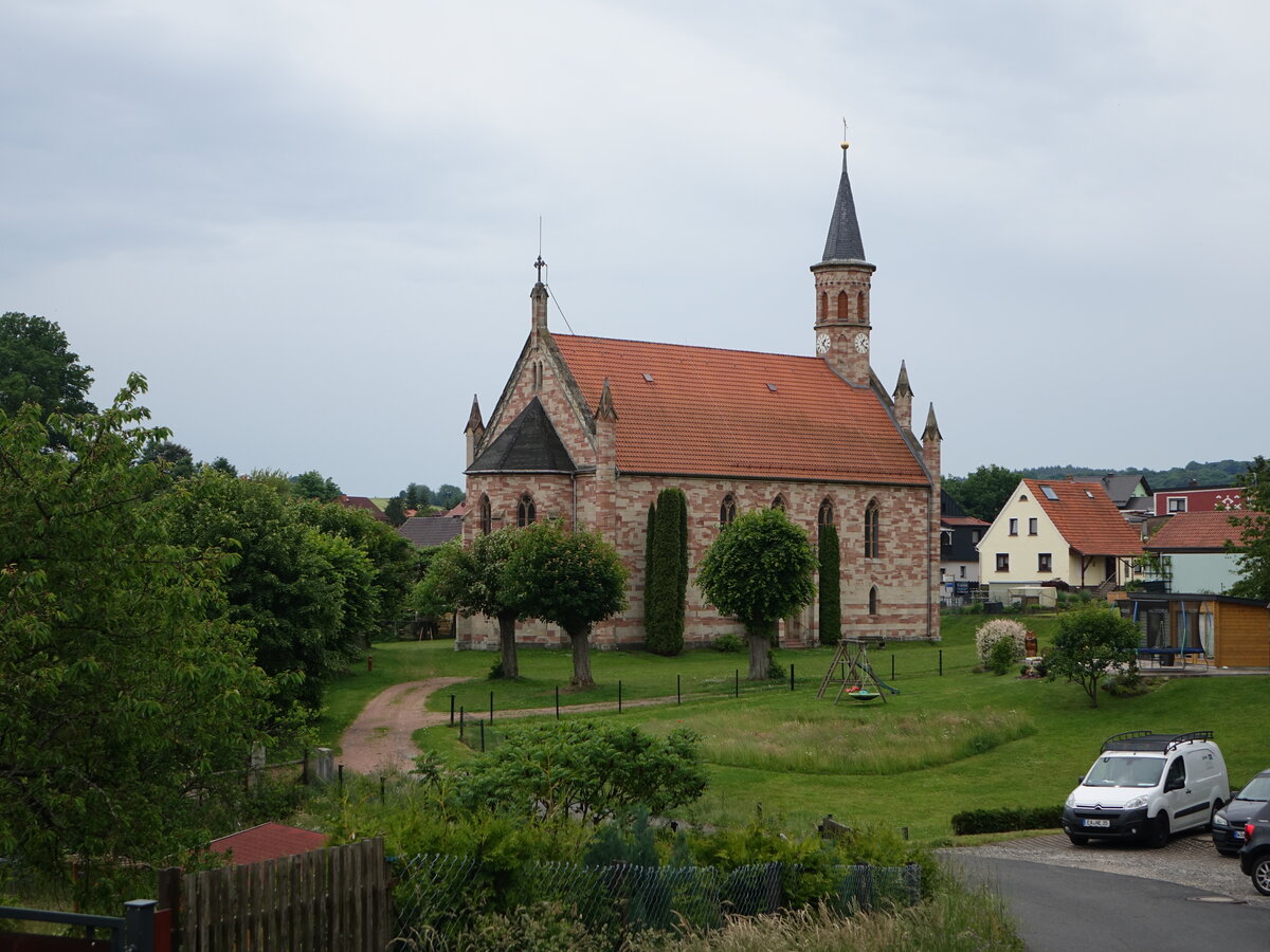 Frauensee, evangelische St. Marien Kirche in der Gartenstrae, neugotisch erbaut von 1855 bis 1857 (05.06.2022)