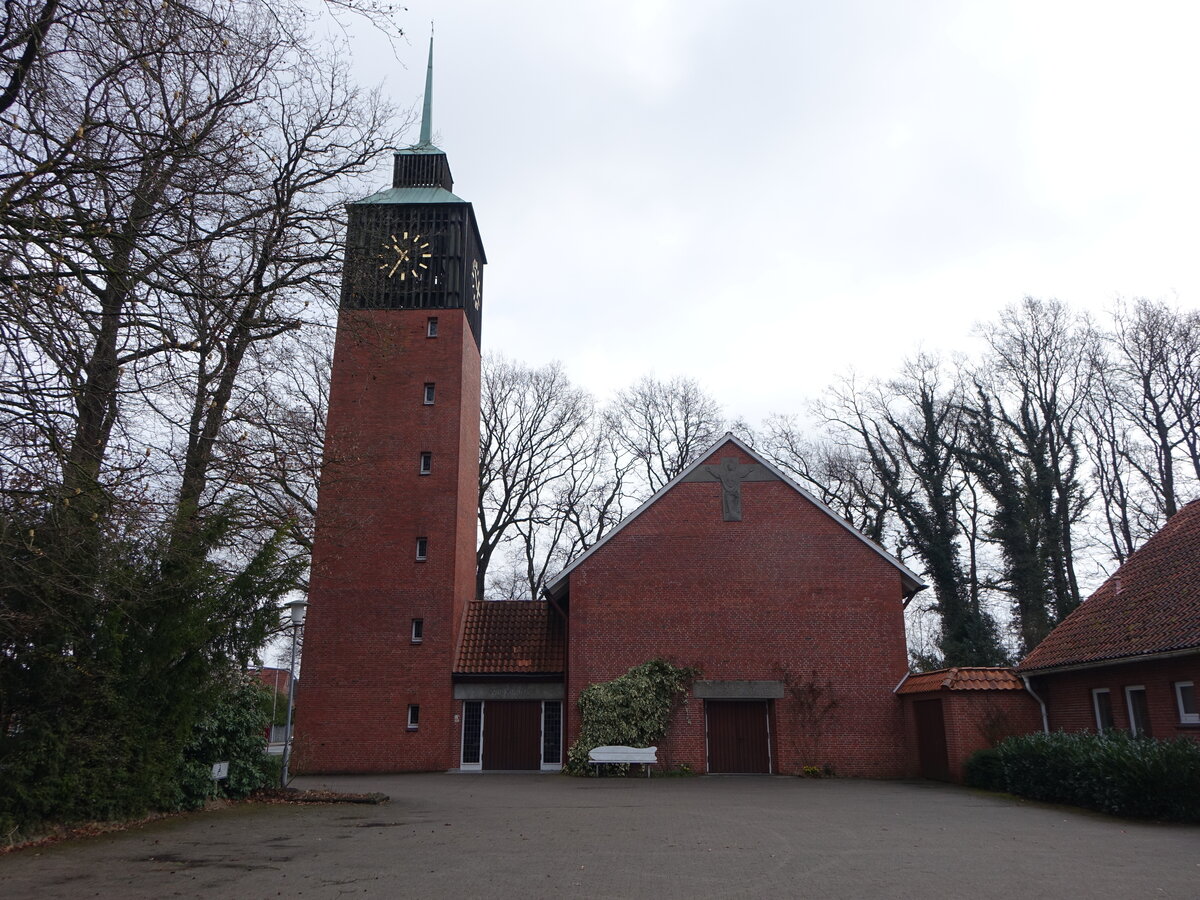 Fredenbeck, evangelische Martin Luther Kirche, erbaut von 1960 bis 1961 (28.03.2026)
