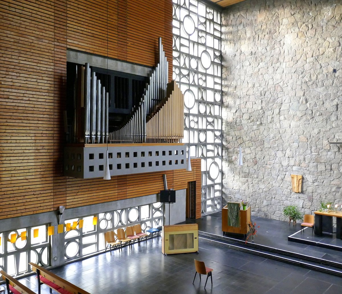 Freiburg, Blick zur Orgel in der Thomaskirche, Okt.2020