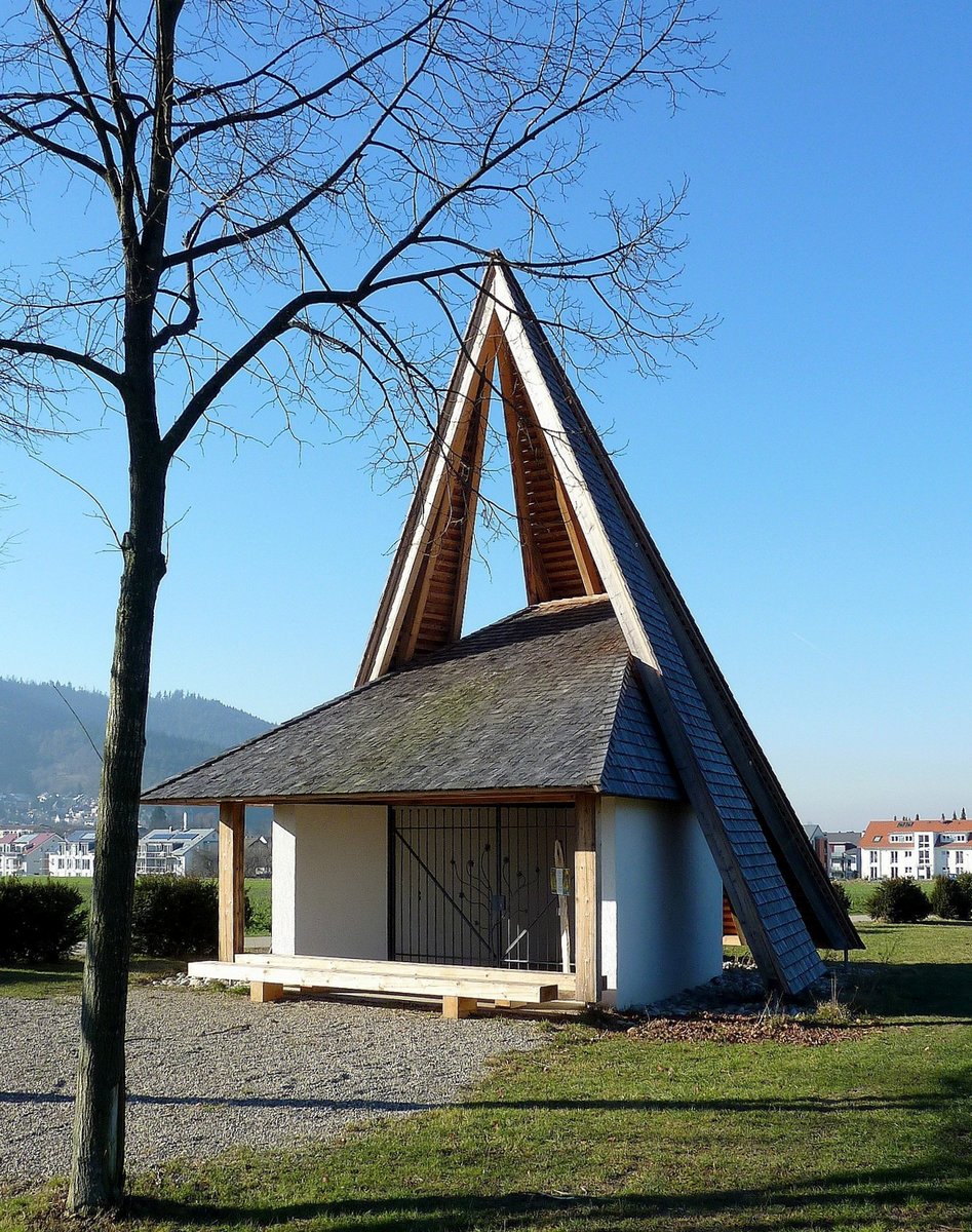 Freiburg-Ebnet, die Anna-Kapelle am Ortsausgang, 2010 neu errichtet, Jan. 2012