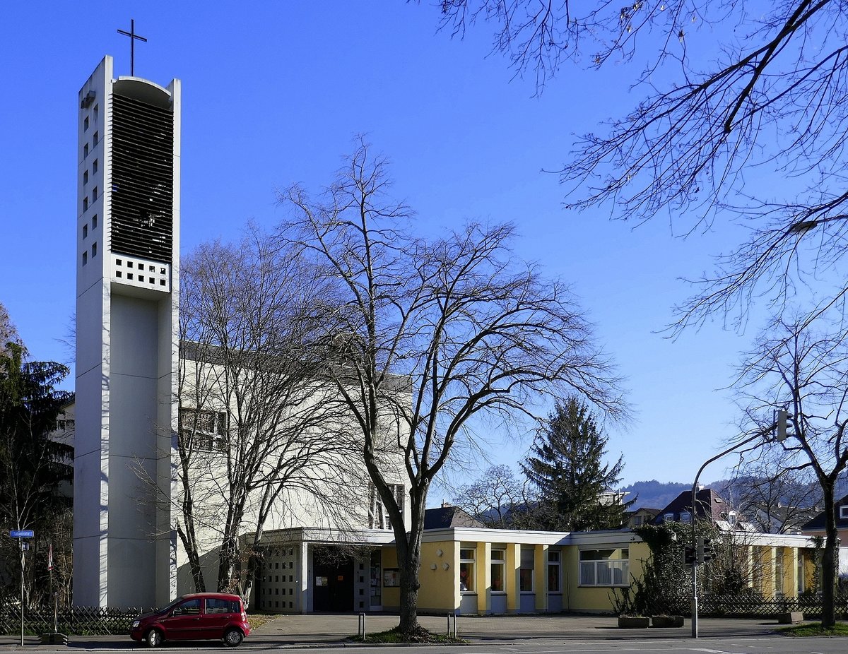 Freiburg, die evangelische Thomaskirche, erbaut 1958-59, wird 2020-21 zu einem multifunktionalen Gemeindezentrum umgebaut, Feb.20219