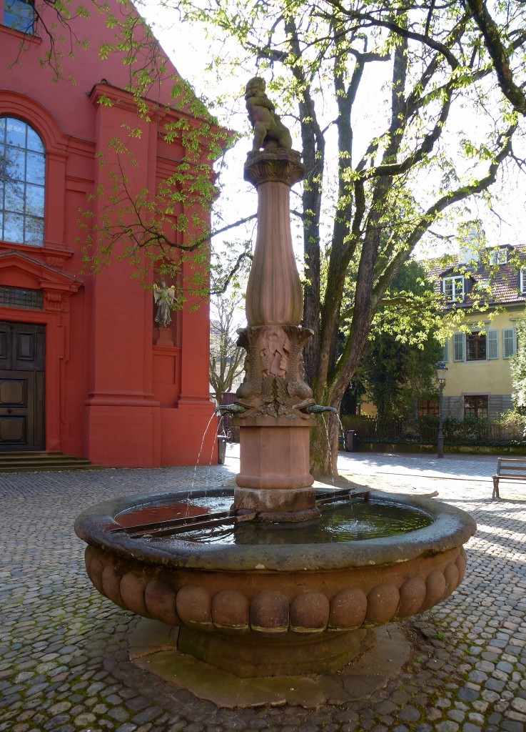 Freiburg, der Gnsemnnlebrunnen, vor der ehemaligen Adelhauser Klosterkirche, April 2015