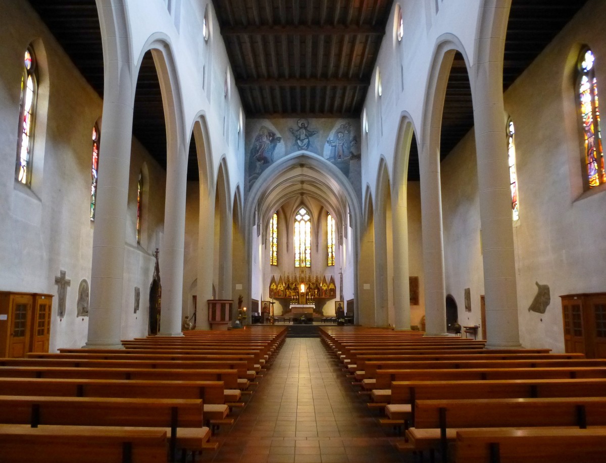 Freiburg, Martinskirche, Blick zum Altar, April 2015