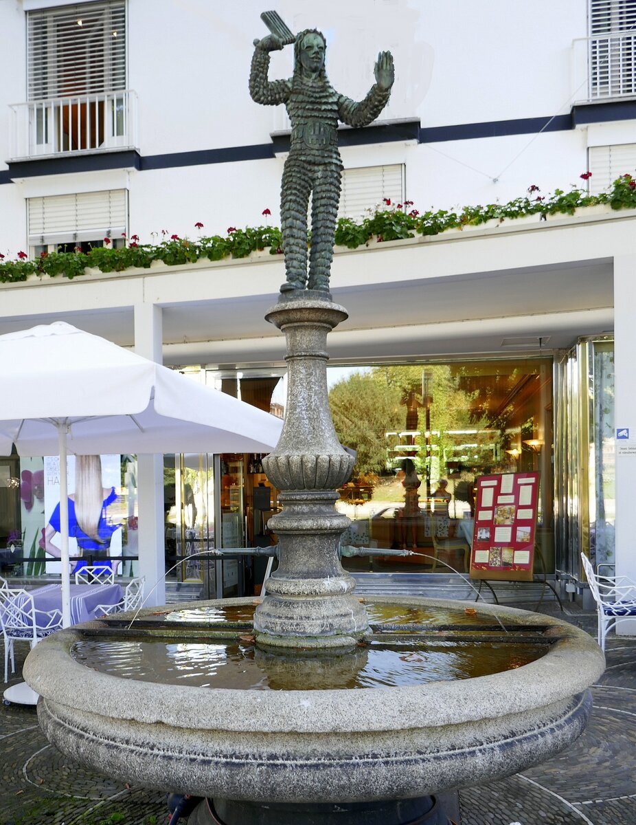 Freiburg, der Narrenbrunnen vor dem Colombi-Hotel, Sept.2021