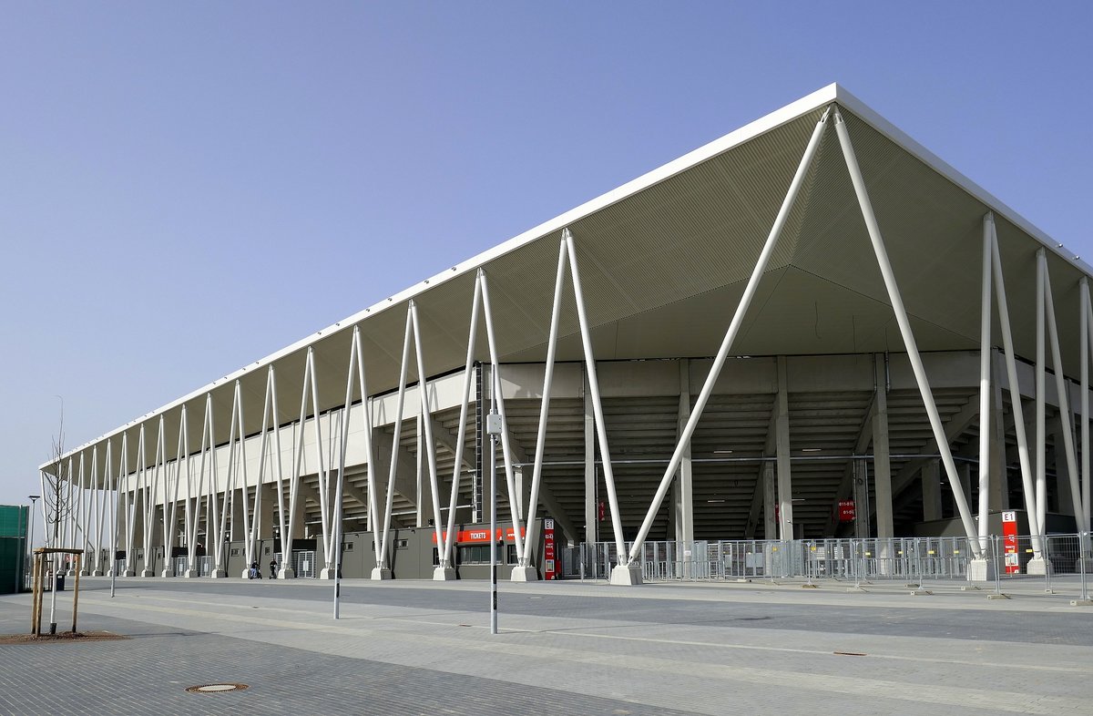 Freiburg, einer der vier Eckpunkte des neuen Fuballstadions, Feb.2021