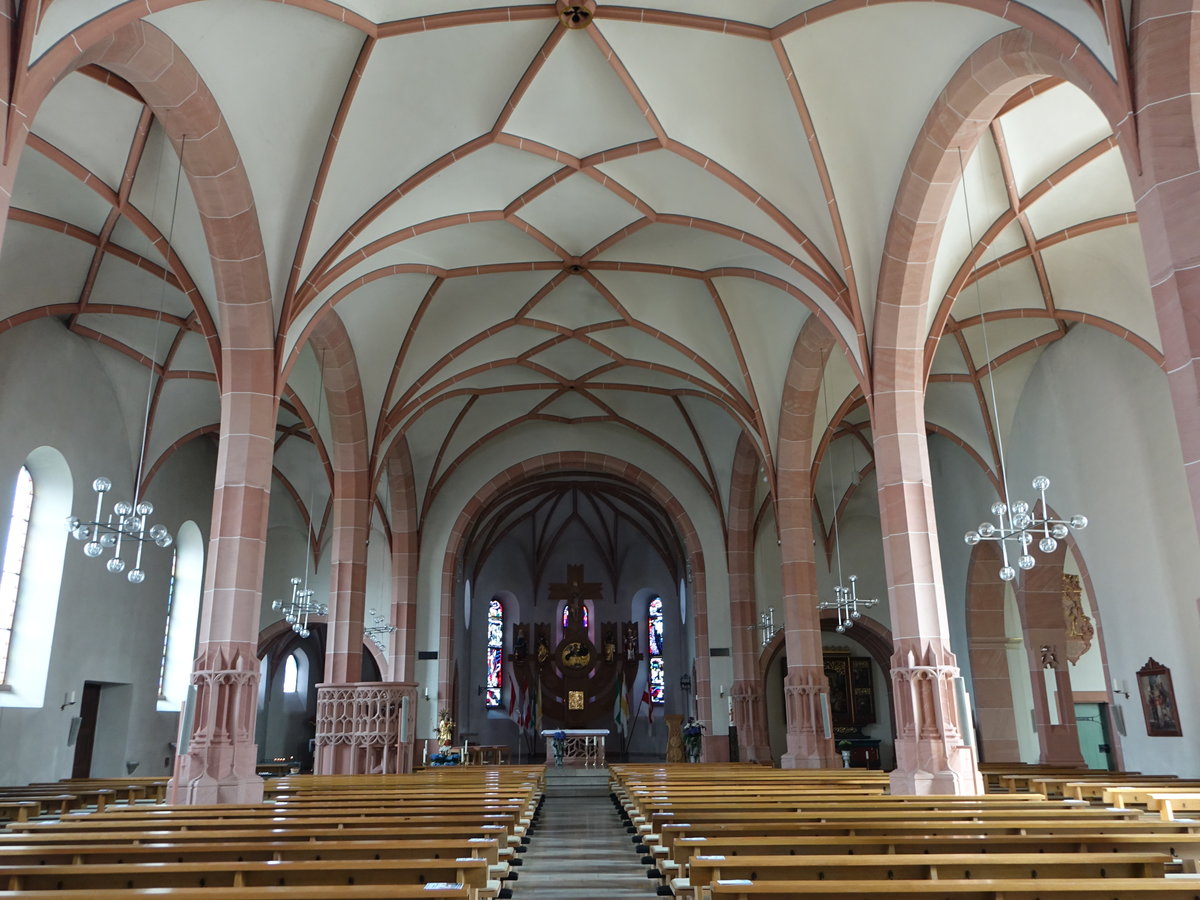 Freigericht, Innenraum der katholischen Pfarrkirche St. Anna (13.05.2018)