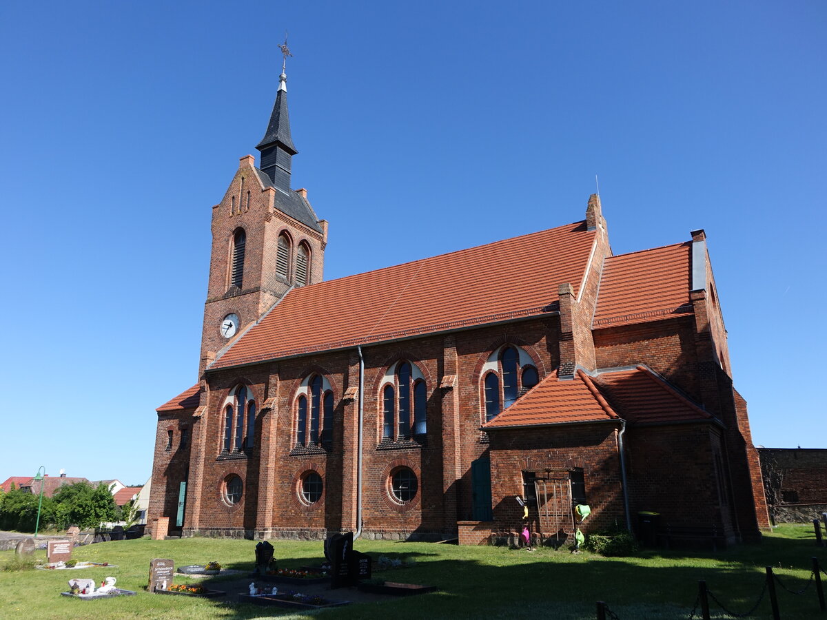 Freudenberg, evangelische Kirche, erbaut im 13. Jahrhundert, erneuert 1738 (25.05.2026)