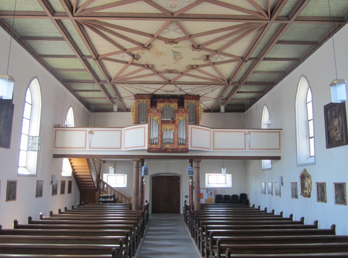 Frickingen, Innenraum der St. Martin Kirche mit Orgelempore (22.06.2014)