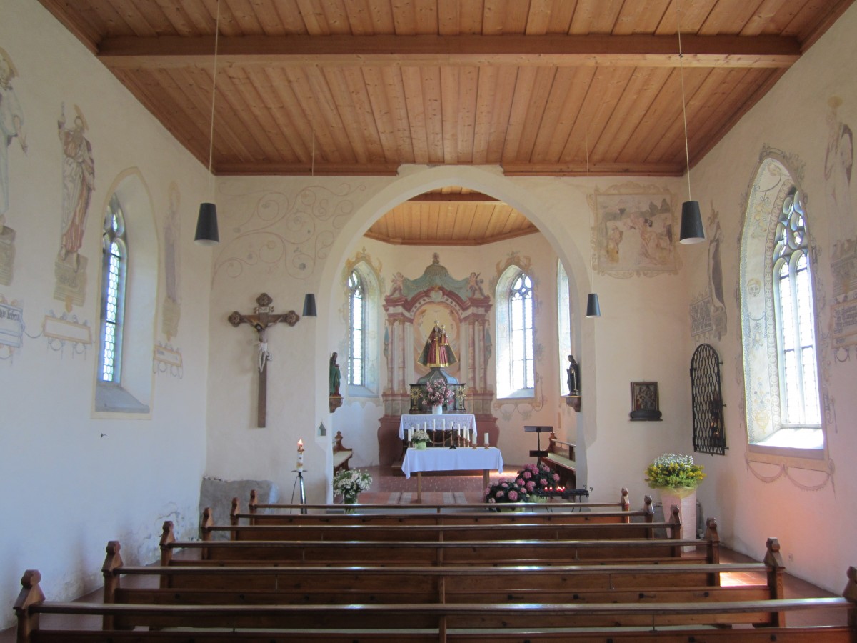 Frickingen, Innenraum der Weingartenkapelle mit Fresken des Manierismus aus dem 16. Jahrhundert (22.06.2014)