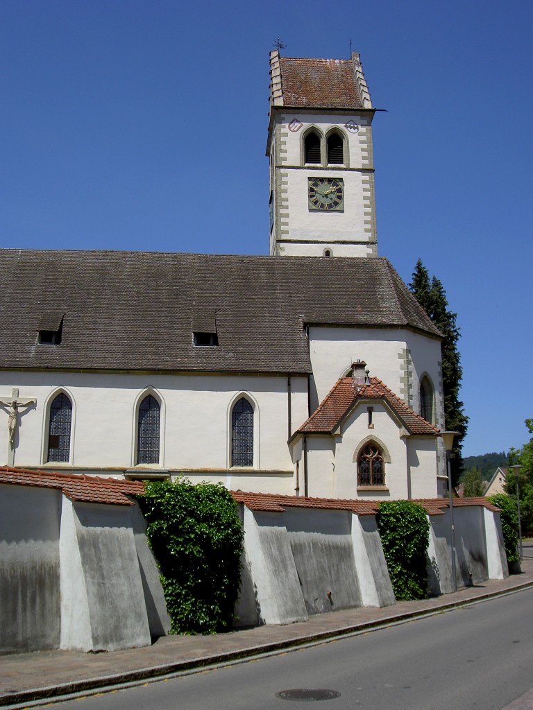 Frickingen, Pfarrkirche St. Martin, erbaut im 15. Jahrhundert (22.06.2014)