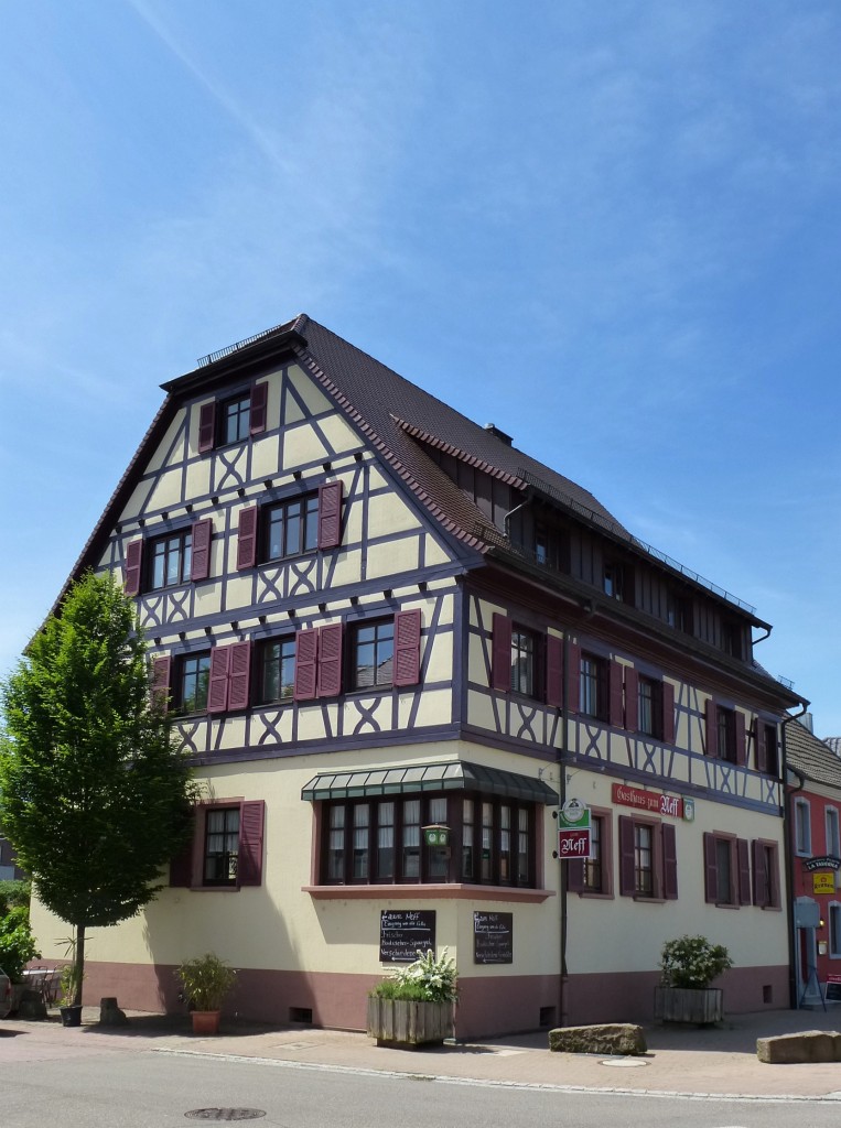 Friesenheim, das Gasthaus  Zum Neff , Juli 2013
