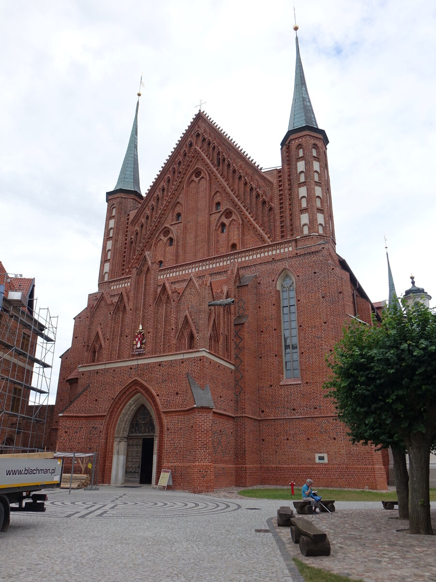 Frombork / Frauenburg, Kathedrale St. Andreas, erbaut von 1343 bis 1383, sptgotische dreischiffige Hallenkirche (03.08.2021)