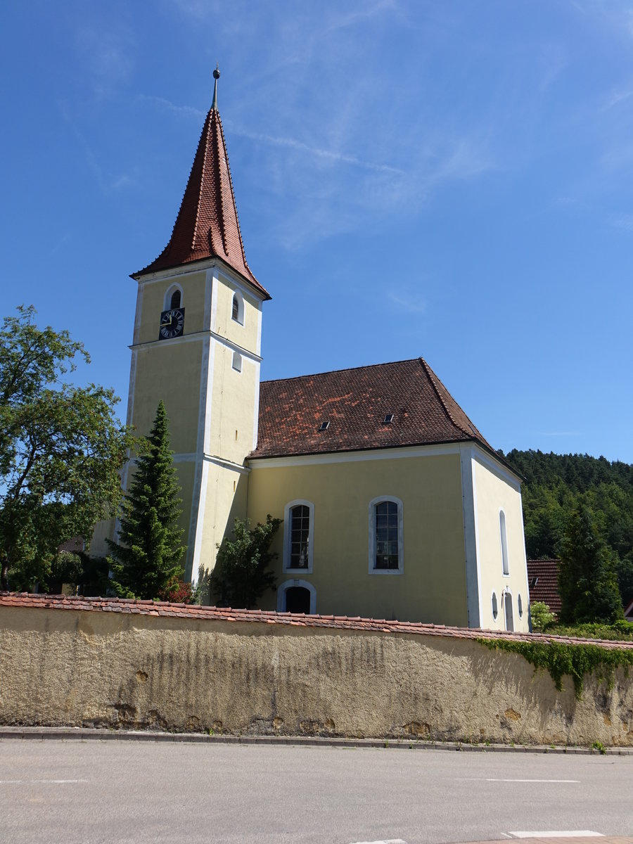 Frnried, Simultankirche St. Willibald, Walmdachbau, erbaut von 1794 bis 1797 durch Franz Ignaz Himbsel (11.06.2017)