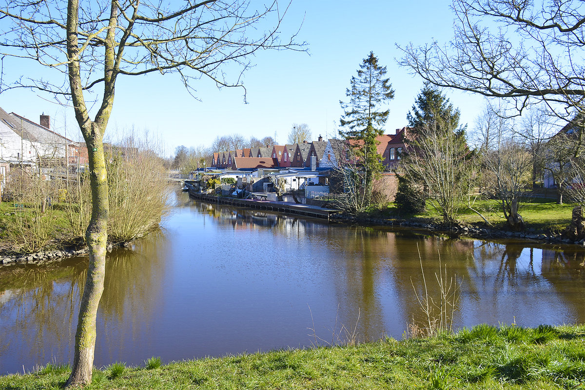 Frstenburggraben und Osterzielzug in Friedrichstadt (Nordfriesland). Aufnahme: 31. Mrz 2020.