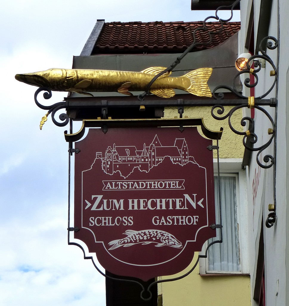 Füssen im Ostallgäu, Altstadthotel "Zum Hechten", April ...