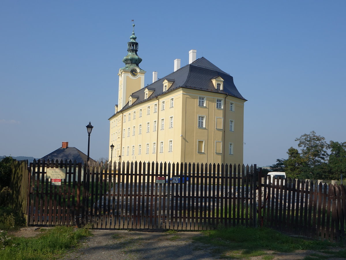 Fulnek, oberes Barockschloss, erbaut im 18. Jahrhundert (31.08.2019)