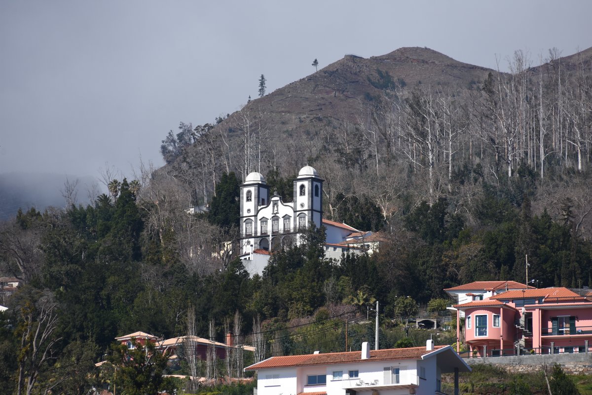 FUNCHAL (Concelho de Funchal), 01.02.2018, Blick aus der Seilbahn zur Igreja de Nossa Senhora do Monte