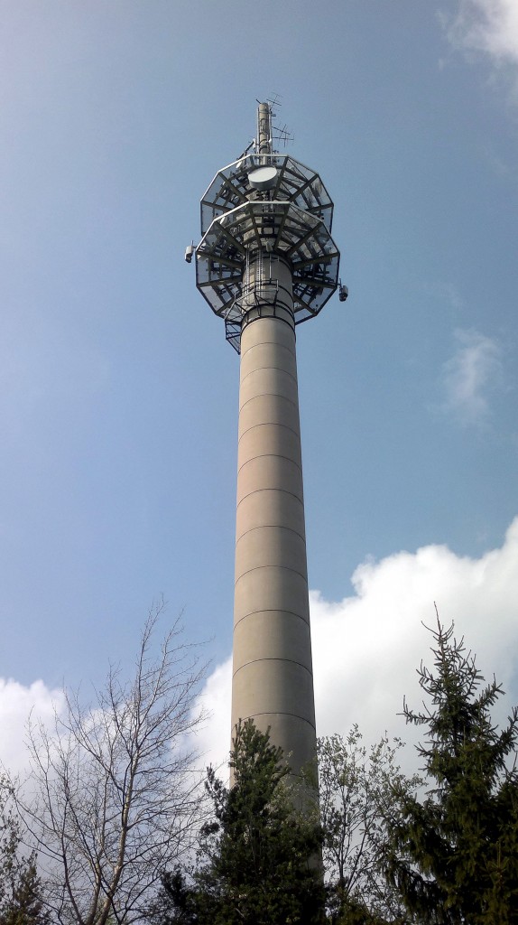 Funkturm am Kuhbergturm Vogtland. Foto 12.04.14