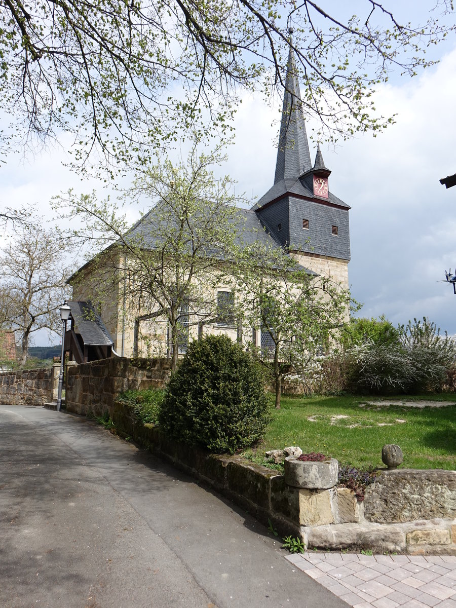 Grtenroth, Evangelisch-lutherische Pfarrkirche Sankt Maria, Chorturmkirche, erbaut im 13. Jahrhundert, Umbauten von 1752/53 und 1806 (16.04.2017)