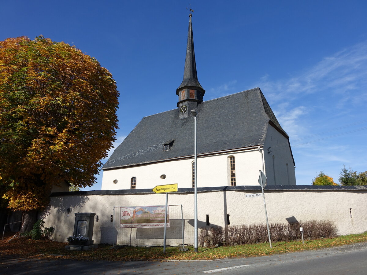 Gahma, evangelische Wehrkirche, Saalkirche erbaut im 15. Jahrhundert (17.10.2022)