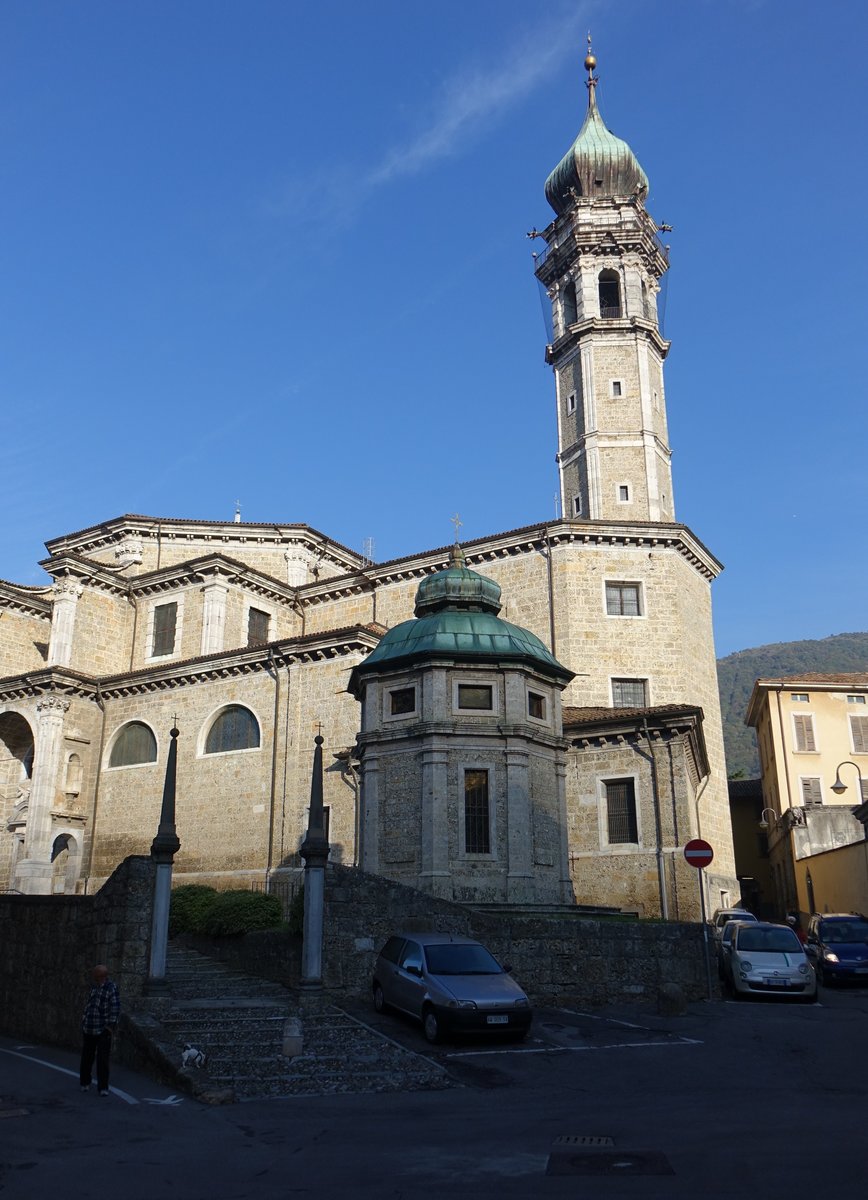 Gandino, Basilika St. Maria Assunta, erbaut im 17. Jahrhundert durch G. Maria Bettera di Gandino (07.10.2018)