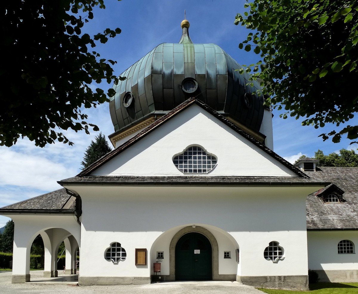 Garmisch-Partenkirchen, die Friedhofskirche in Partenkirchen, Aug.2014