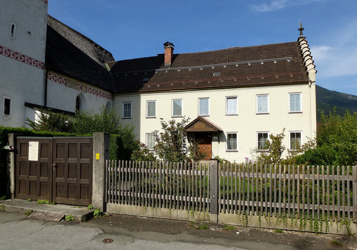 Garmisch-Partenkirchen, das Kloster der Armen Schulschwestern, 1854 eingeweiht, Aug.2014