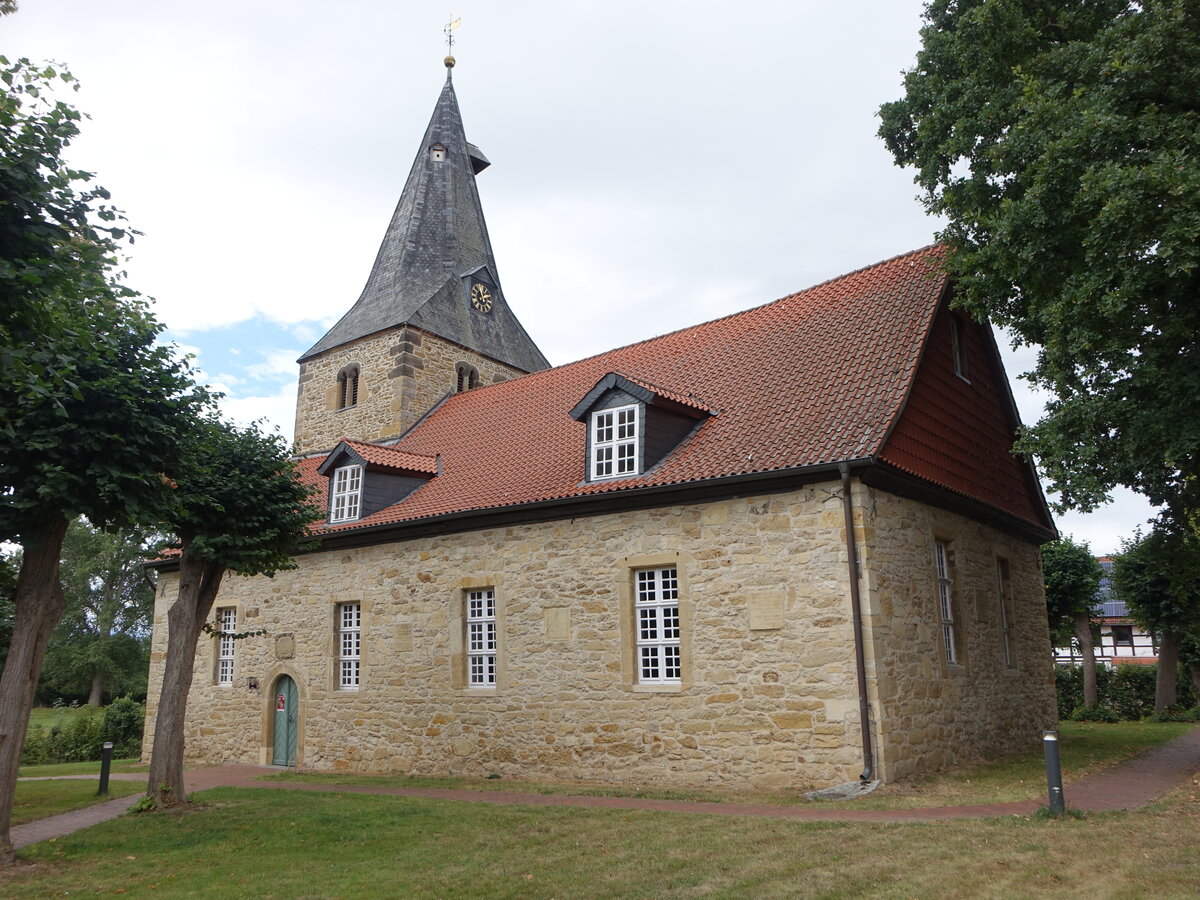 Garmissen, evangelische St. Lucas Kirche, erbaut 1489 (13.09.2025)