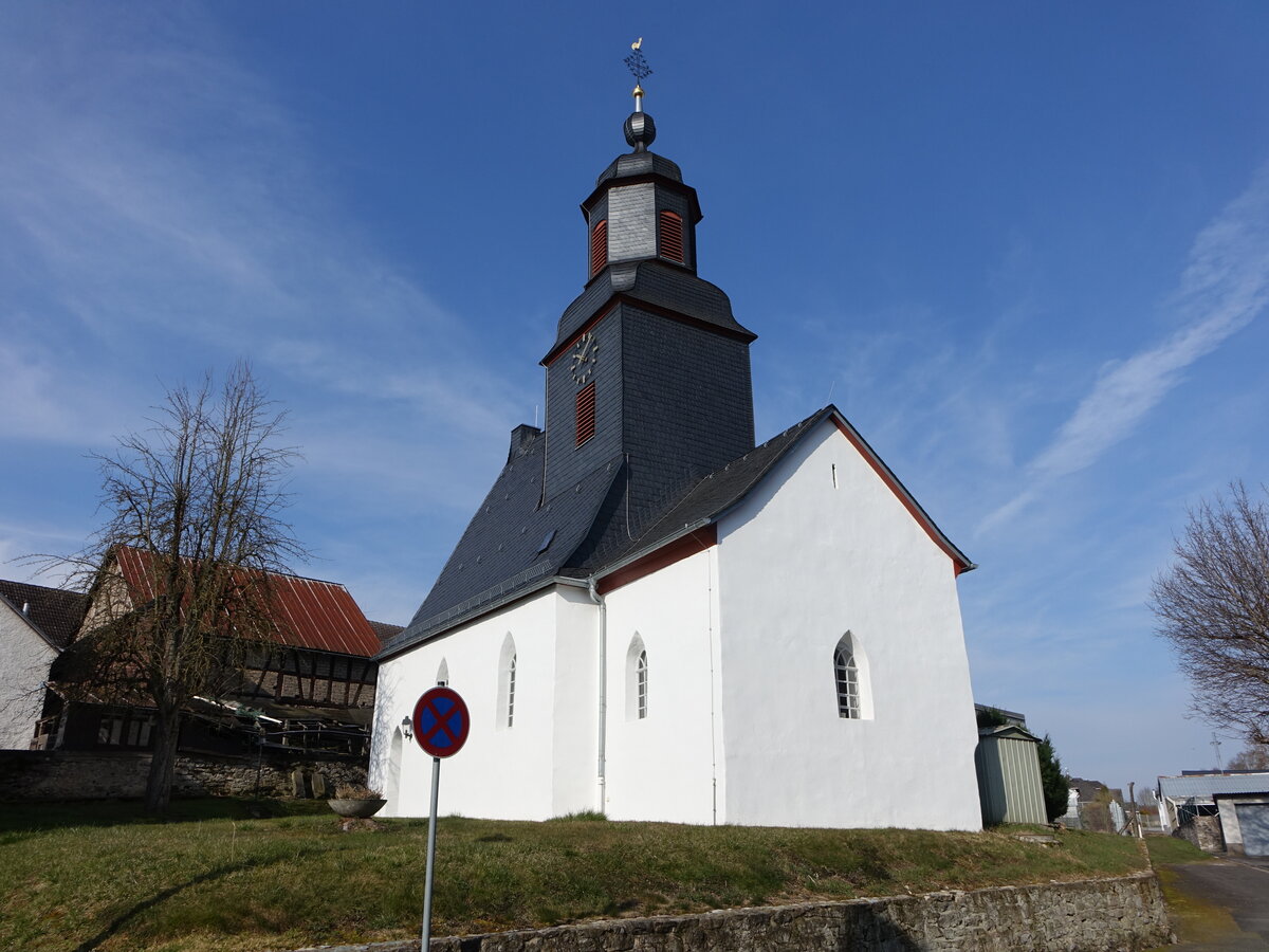 Gaudernbach, evangelische Kirche, erbaut im 14. Jahrhundert (13.03.2022)