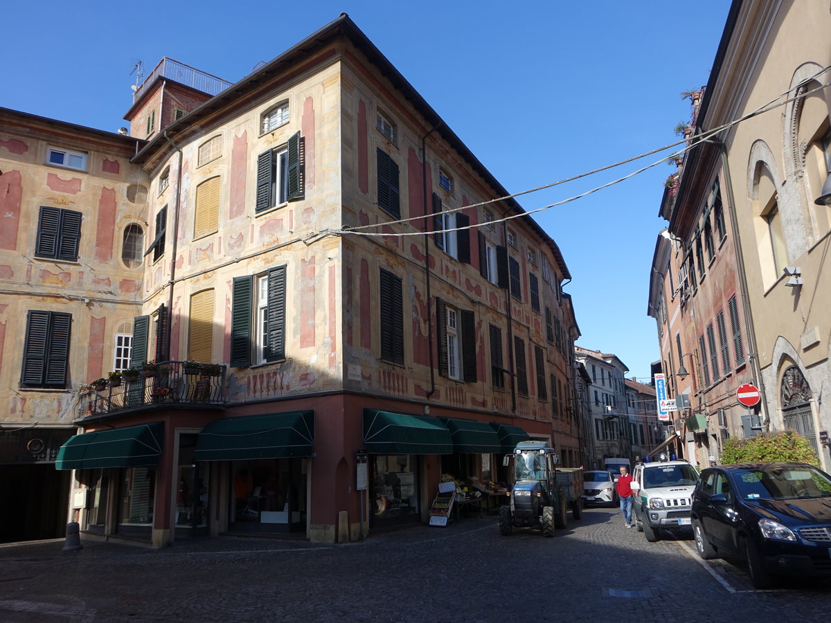 Gavi, Palazzo in der Via Giuseppe Garibaldi (02.10.2018)