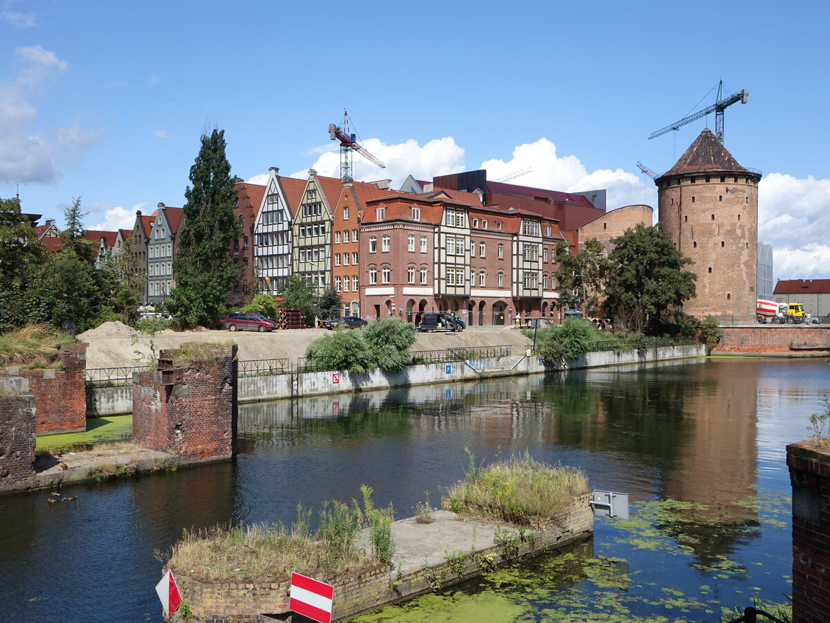 Gdansk / Danzig, Wielka Stagiewna Turm in der Motlawska Strae (02.08.2021)