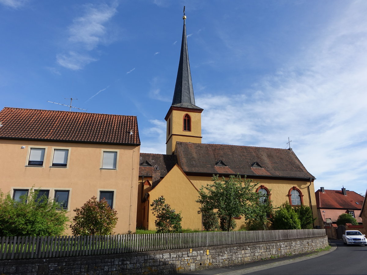 Gerlachshausen, kath. St. gidius Kirche, Saalbau, Chor und Untergeschosse des Turmes erbaut in der ersten Hlfte des 15. Jahrhundert, Langhaus erbaut 1751 (28.05.2017)